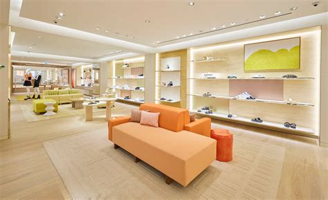 louis vuitton düsseldorf parken|LOUIS VUITTON ERÖFFNET NEUEN FLAGSHIP.